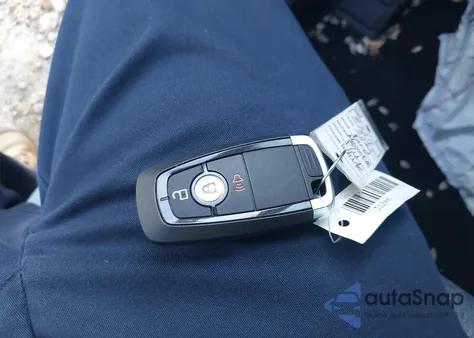 2025 Ford Maverick Xlt из США, поврежденный, VIN 3FTTW8H36SRB22681